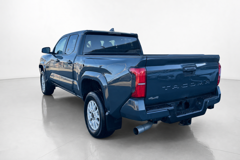 2024 Toyota Tacoma — view 9
