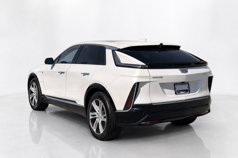 2024 Cadillac LYRIQ — view 4
