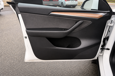 2023 Tesla Model Y — view 8