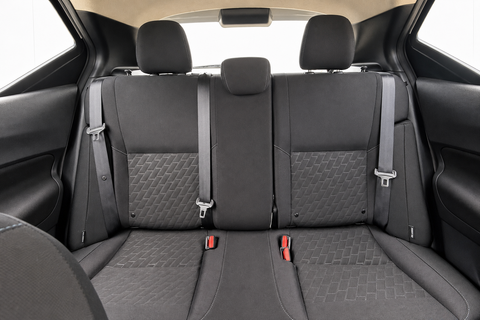 2025 Nissan Kicks Play — view 11