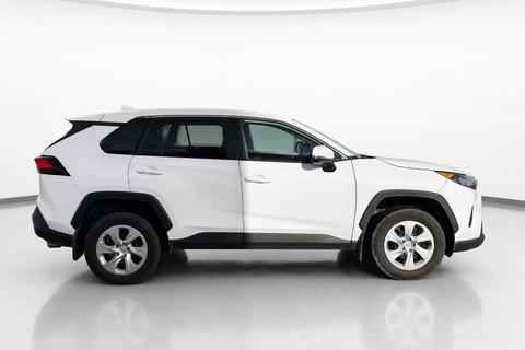 2024 Toyota RAV 4 — view 3